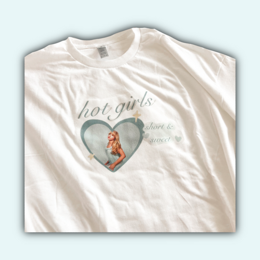 hot girls heart short & sweet tee